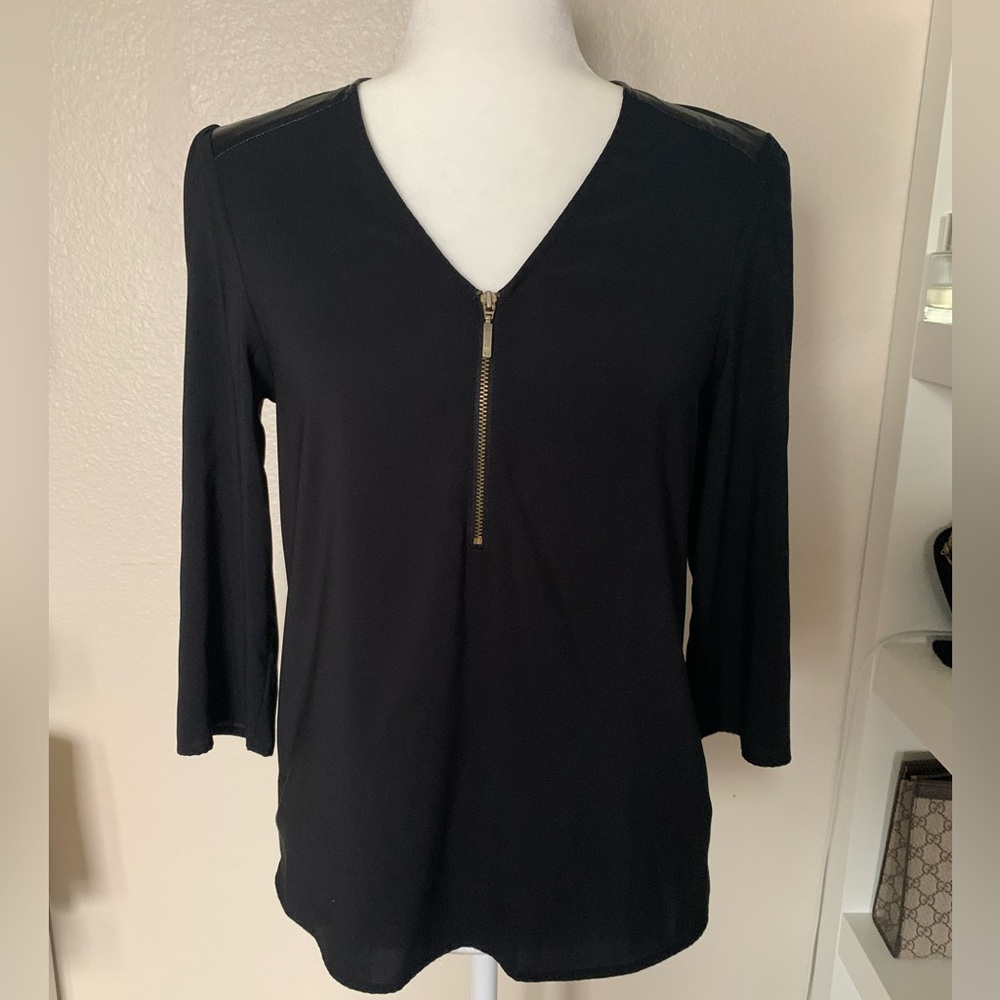 ‼️SALE‼️6 for $20.

 EXPRESS blouse.